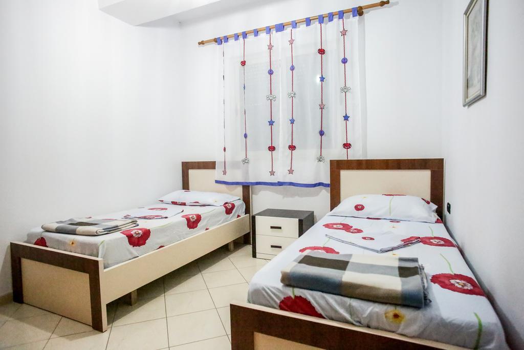 Adriatic Apartments Albania Durrës Exteriör bild