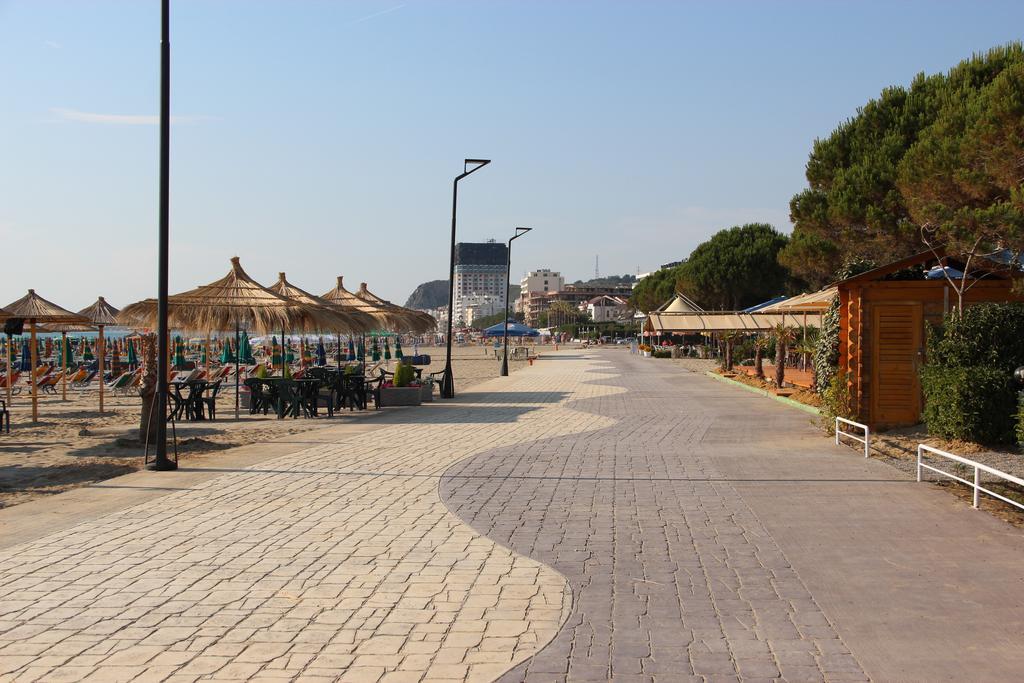 Adriatic Apartments Albania Durrës Exteriör bild