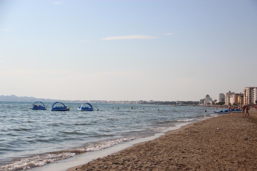 Adriatic Apartments Albania Durrës Exteriör bild
